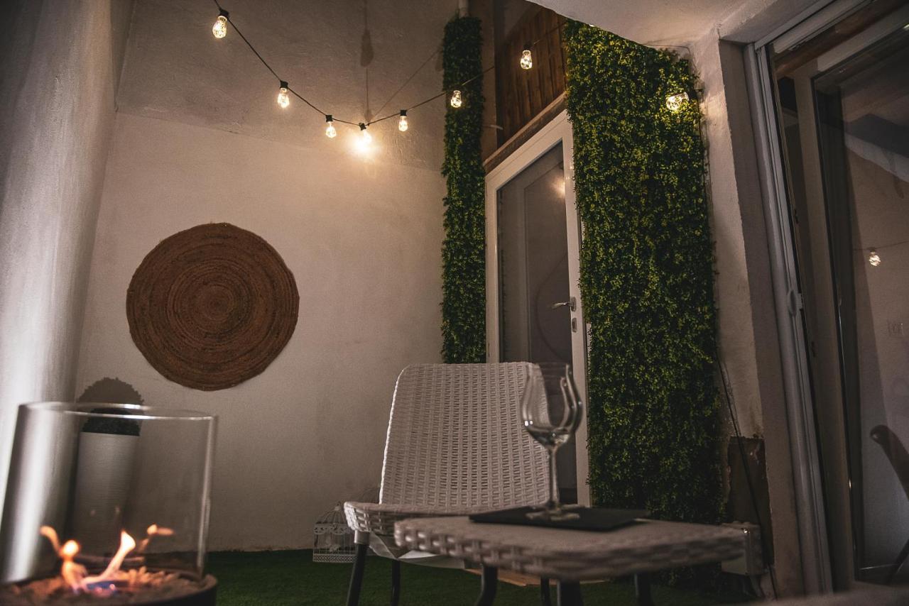 Apartamento Asmara Exclusive "Loft Industrial" Bríndisi Exterior foto
